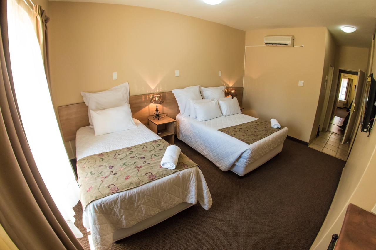 Airport Hotel كيمبرلي المظهر الخارجي الصورة